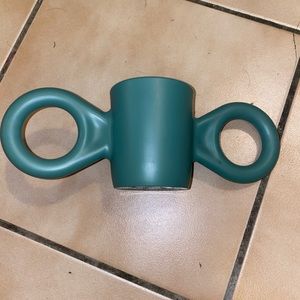 Gildan Elephant ears mug cute army green Iike new